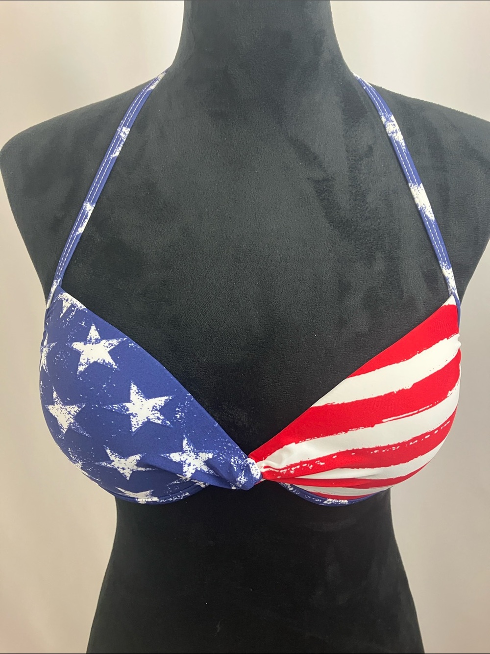 Xhilaration Red & Blue Stars-and-Stripes Halter Bikini Top Women’s Size Medium